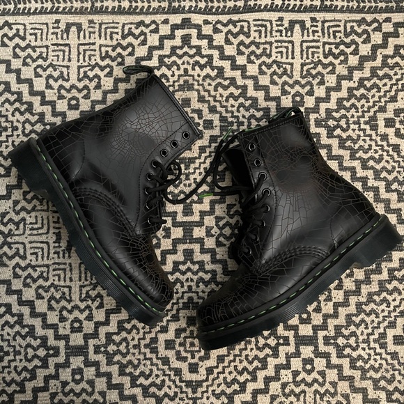 Dr. Martens | Shoes | Rarehalloween Dr 